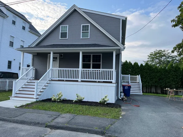 12 Lawton St, Fairhaven, MA 02719