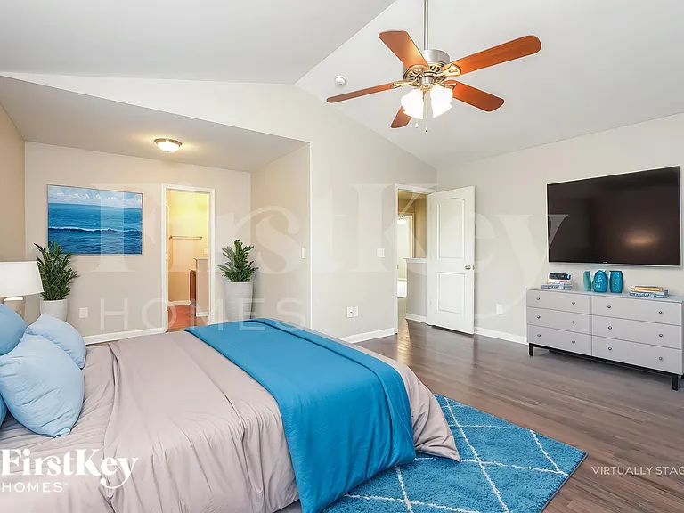 6600 Maderia Ct — Photo 11