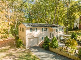 6 Marion Drive, East Lyme, CT 06333