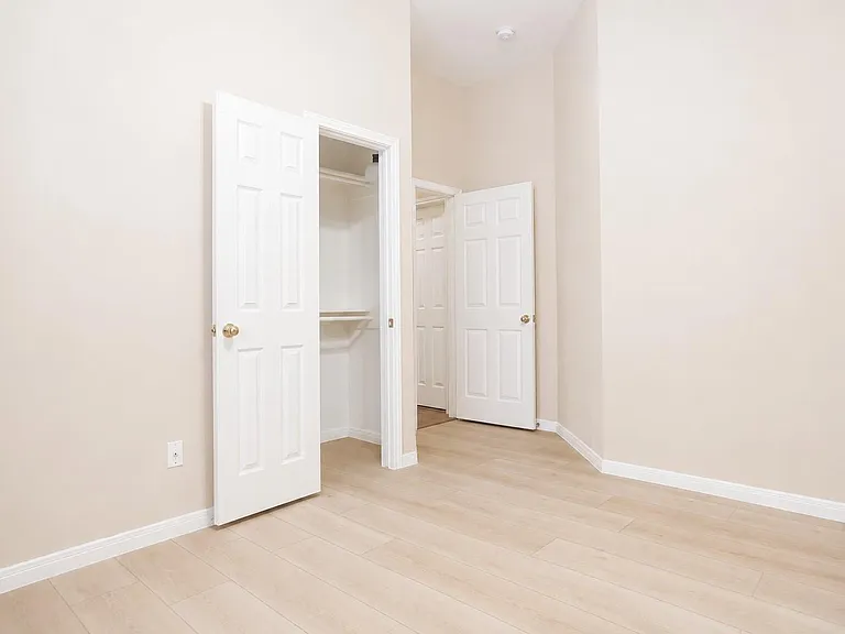 22422 Cascade Springs Dr — Photo 18