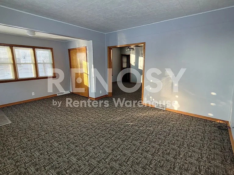 745 21st St — Photo 31