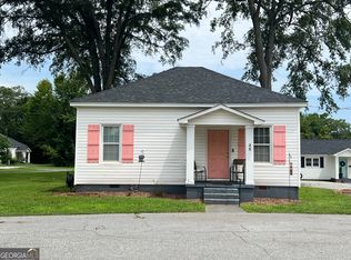 48 E Morse St, Forsyth, GA 31029