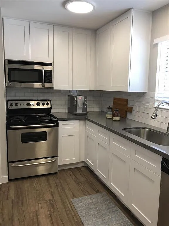 1820 Pine Village Dr, Unit 1822 — Photo 3