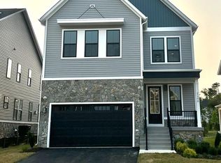 21394 Mont Blanc Pl, Ashburn, VA 20148