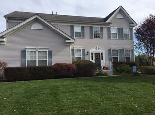 39 Heritage Dr, Allentown, NJ 08501