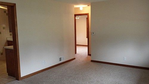 4th image of 6420 1st St
