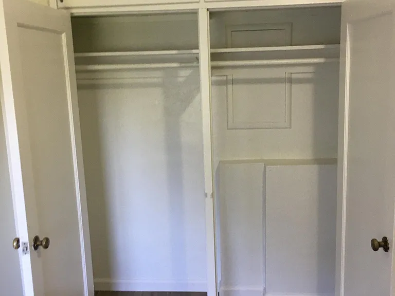 4455 University Ave — Photo 12