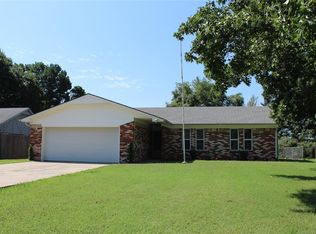 2605 Haddock Dr, Muskogee, OK 74401