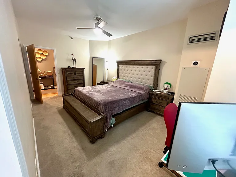41 E 8th St #2807 — Photo 12