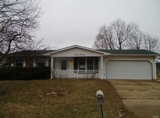 1120 Concord Dr, Saint Charles, MO 63303