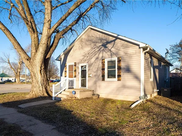 6201 Grant St, Saint Joseph, MO 64504