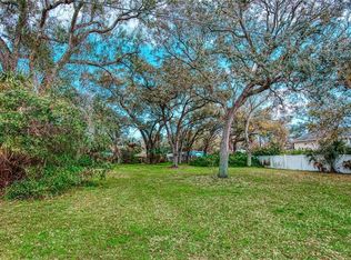 Waltham Ave, Tampa, FL 33634