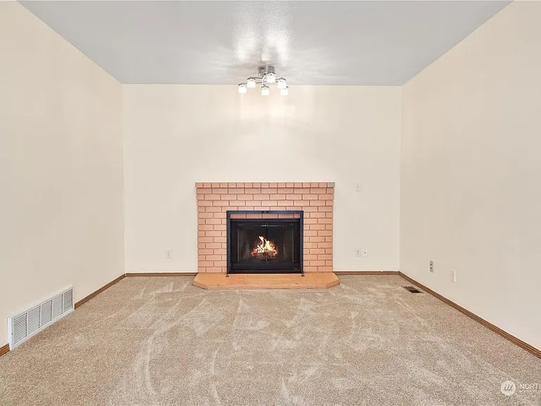 912 137th St SW — Photo 6