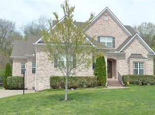 102 Beaumont Dr, Hendersonville, TN 37075
