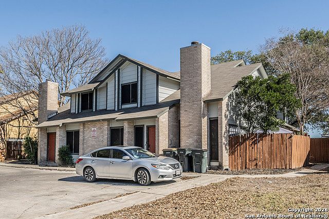 1st image of 7524 Oak Chase