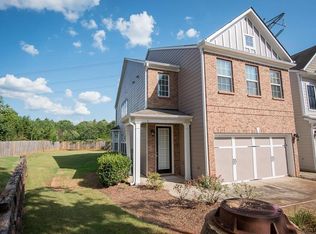 982 Pierce Ivy Ct, Lawrenceville, GA 30043