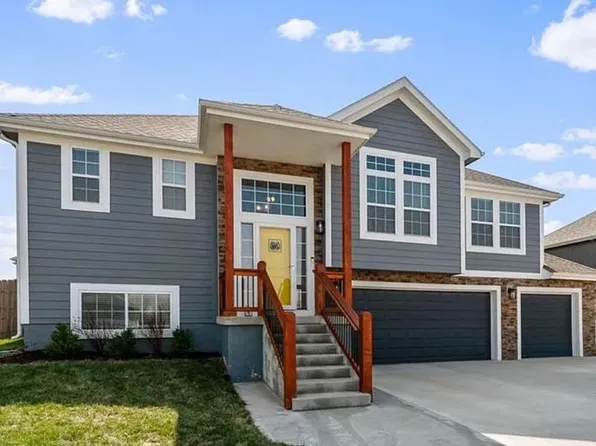 11215 Kimball Ave, Kansas City, KS 66109