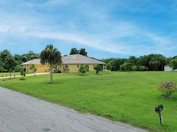 5th image of 605 Hibiscus Ave