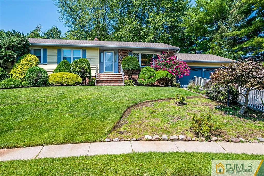 7 Limoli Ct photo 1