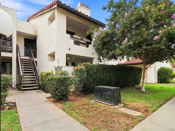 2425 Cranston Dr Unit 34, Escondido, CA 92025