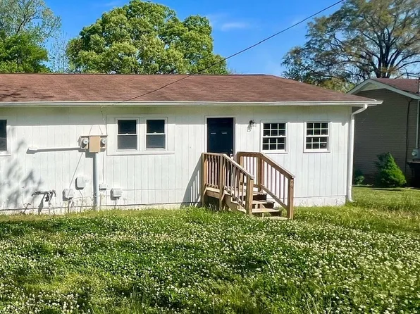 809 S Franklin St, Tullahoma, TN