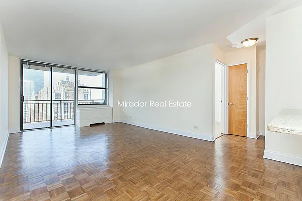 Rented by Mirador Real Estate | media 10