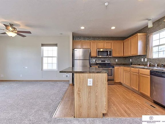 3rd image of 5956 N 167th Terrace Plz