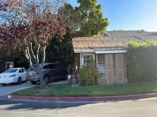 920 Aruba Ln, Foster City, CA 94404