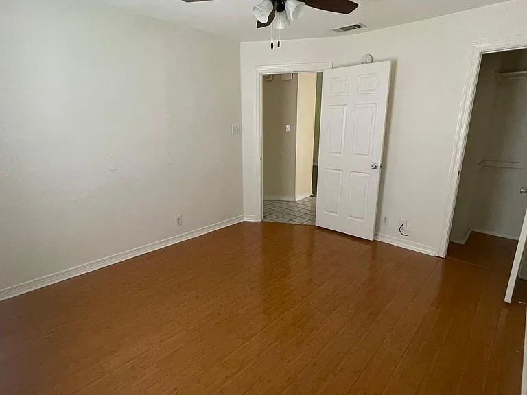 2104 Jasmine St — Photo 14