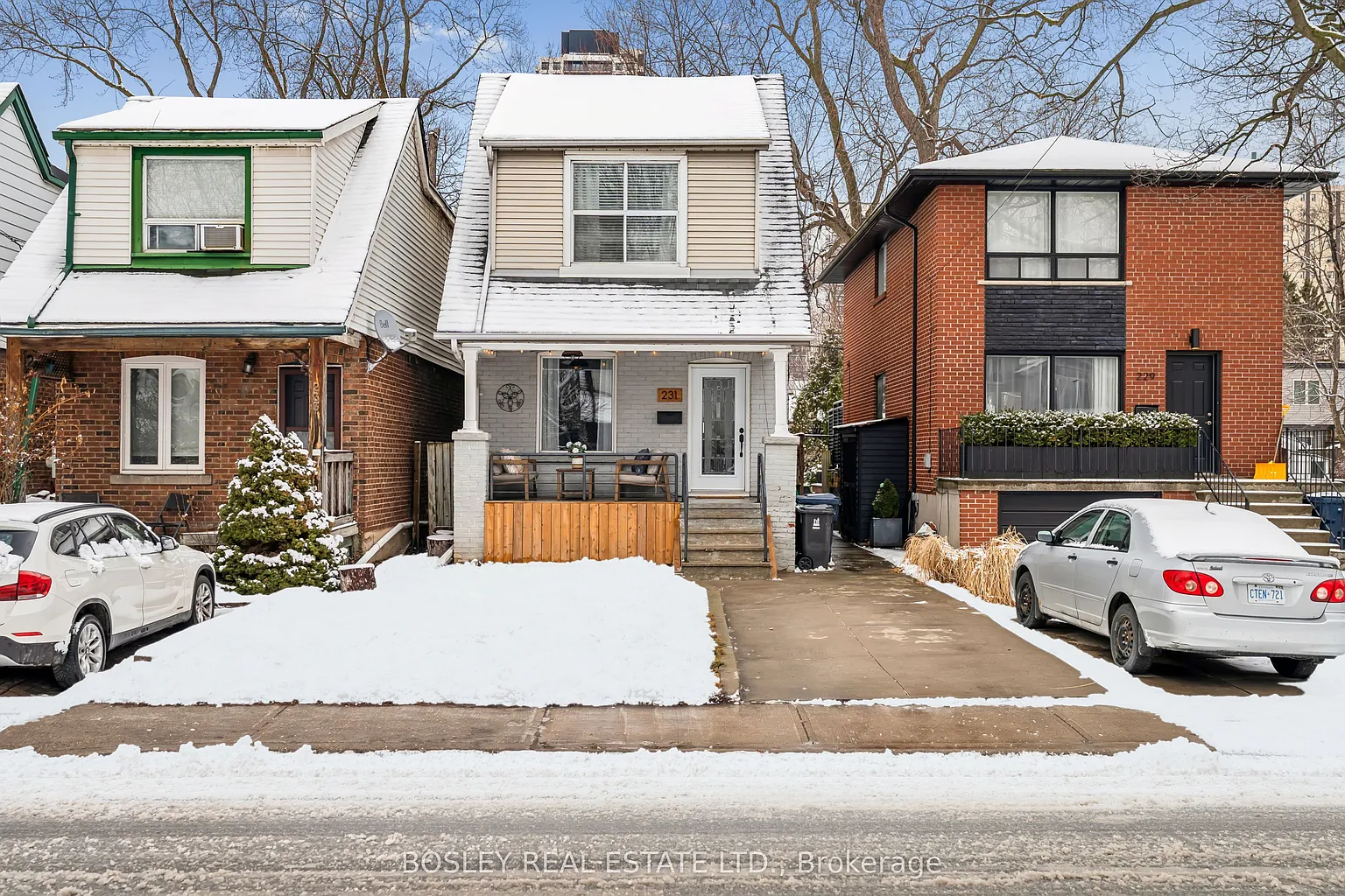 231 Chisholm Ave photo 1