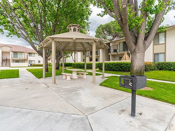 3rd image of 26200 Redlands Blvd #153
