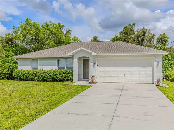 725 Kari CIR, LEHIGH ACRES, FL 33974