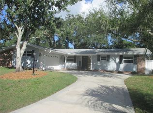 159 Overbrook St E, Largo, FL 33770