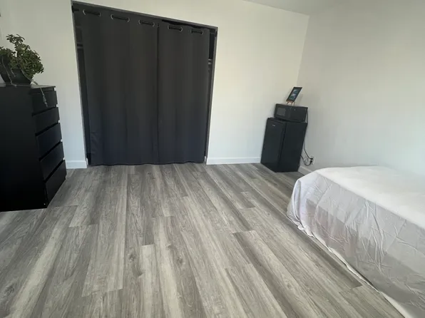 (undisclosed Address), Huntington Beach, CA 92648
