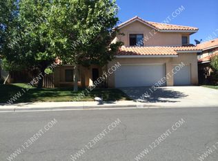 367 Sunrise Ter, Palmdale, CA 93551