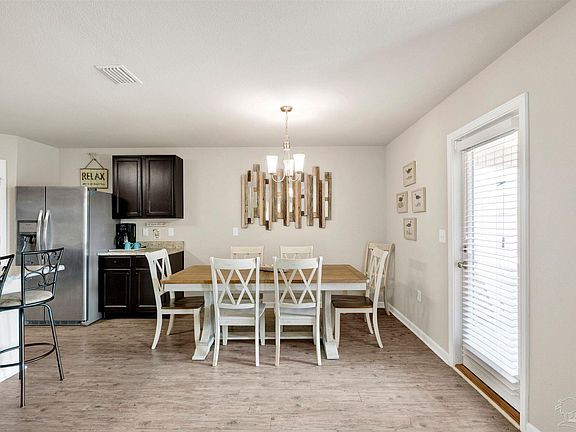 4th image of 1607 Abbey Loop