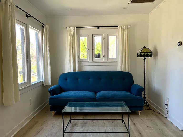 333 Nordina St — Photo 7