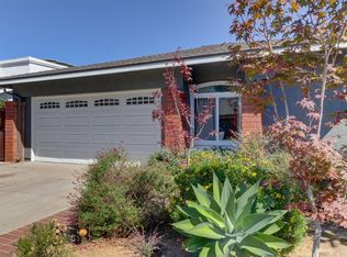 130 The Masters Cir, Costa Mesa, CA 92627