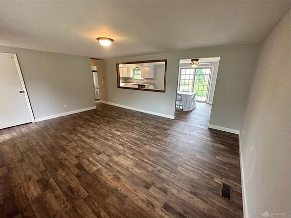 4th image of 6339 Longford Rd