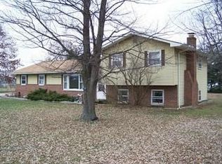 10649 York Rd SW, Etna, OH 43062