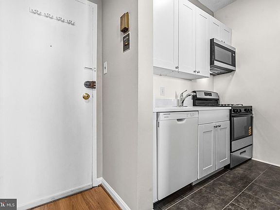 4th image of 1851 Columbia Rd NW APT 401
