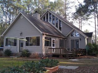 71 Marsh Hen Rd, Midway, GA 31320