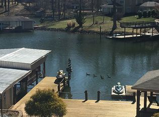 196 Hardy Ln, Penhook, VA 24137