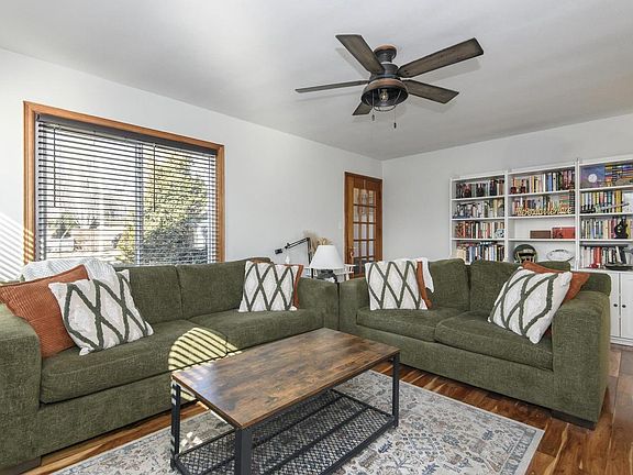 5th image of 113 Union Street