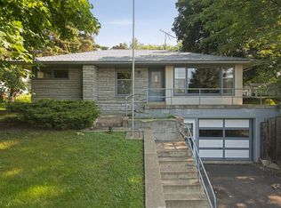 2510 E Medicine Lake Blvd, Plymouth, MN 55441