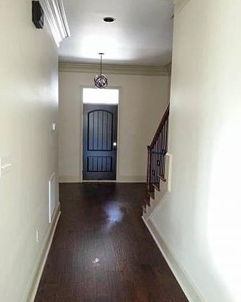 3rd image of 7015 Derbes Pl