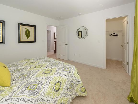 2nd image of 212 Alice Dr
