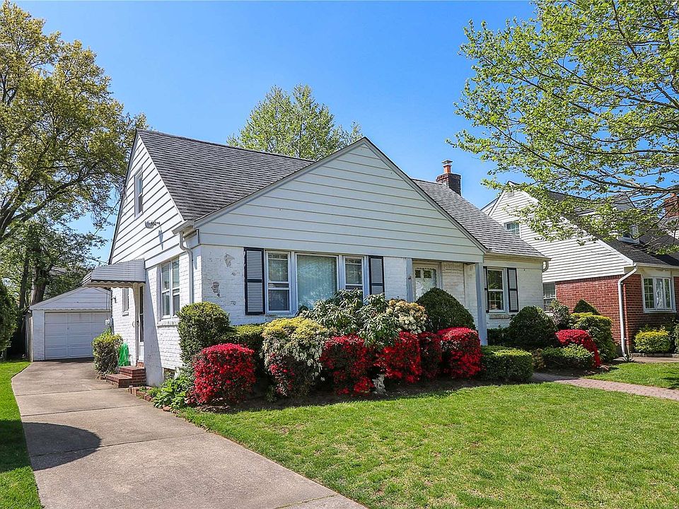 1st image of 118 Laurel Drive