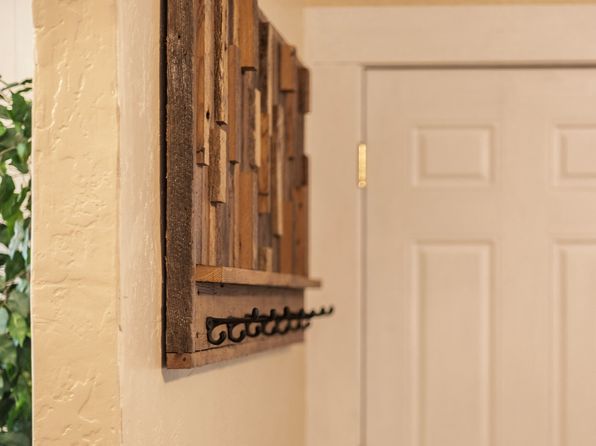 153 W Woodworth St #2B