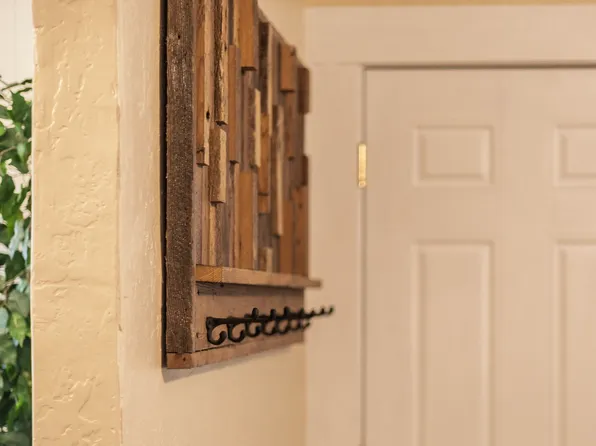 153 W Woodworth St #2B, Bad Axe, MI 48413